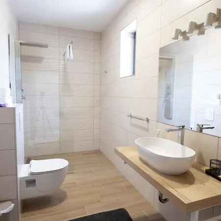 Elena Willa Međugorje